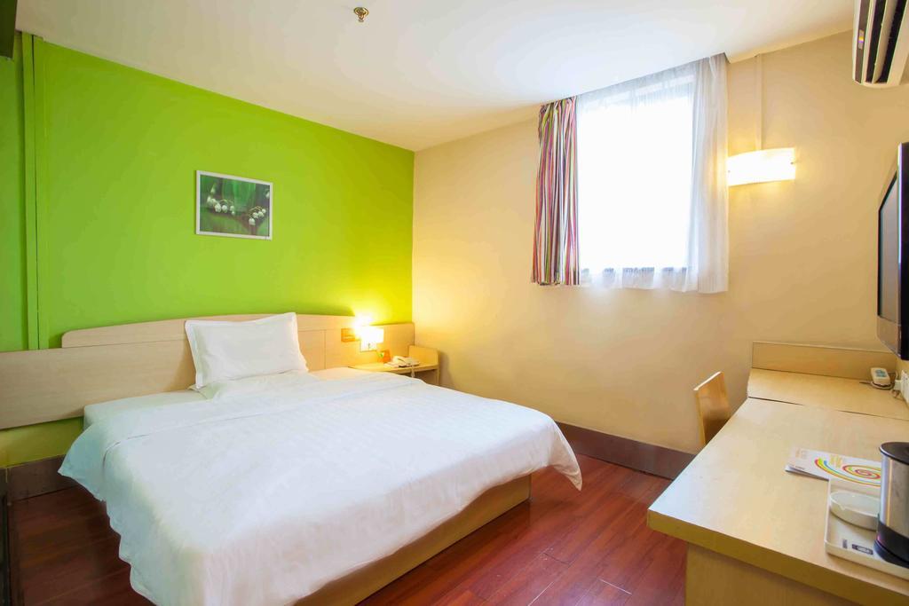 7Days Inn Wuhan Jiefang Park Branch Δωμάτιο φωτογραφία