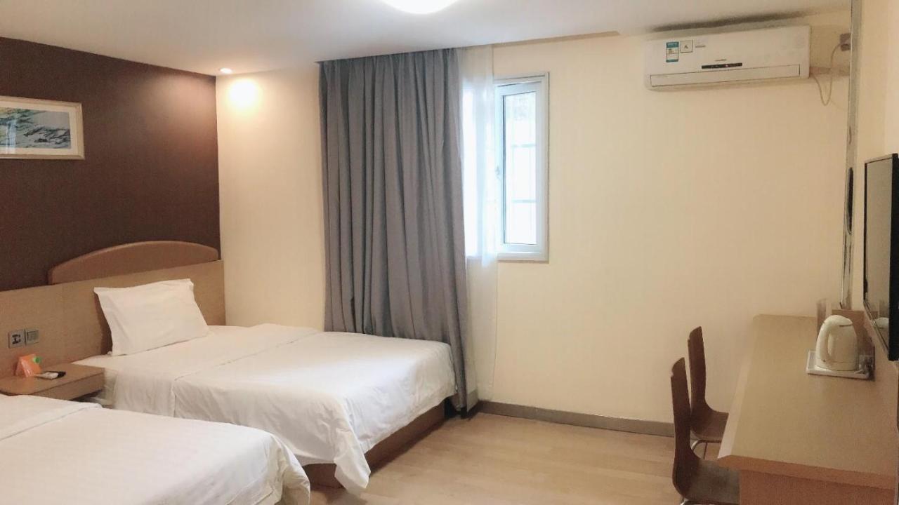 7Days Inn Wuhan Jiefang Park Branch Εξωτερικό φωτογραφία